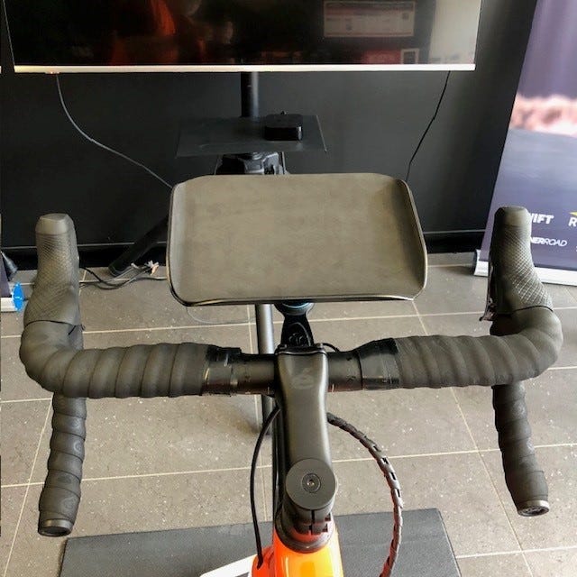 JetBlack Trainer Tray w/ Garmin & Wahoo Bracket