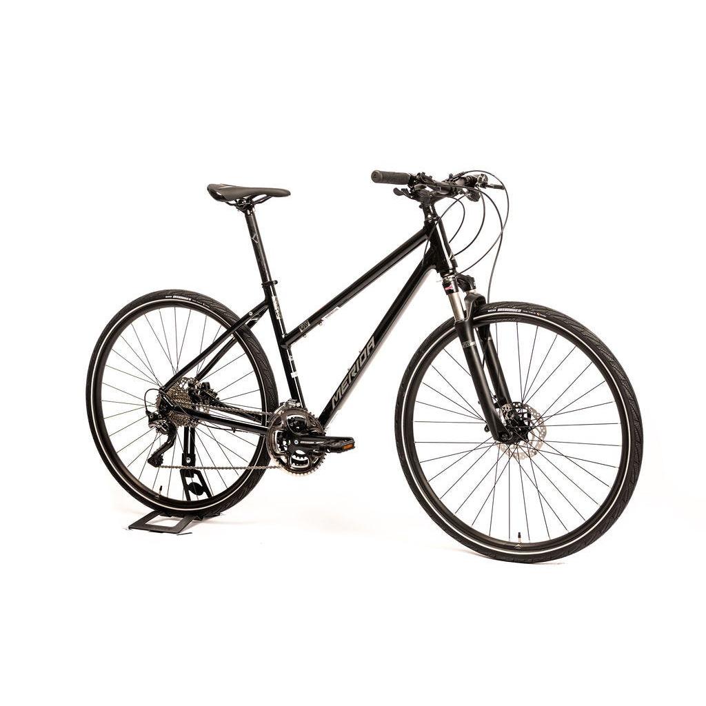 Merida Crossway 500 Hybrid Bike Glossy Black/Matt Silver – 99 Bikes