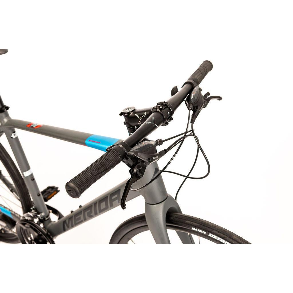 Merida Speeder 100 Flat Bar Road Bike Matt Cool Grey/Blue/Red