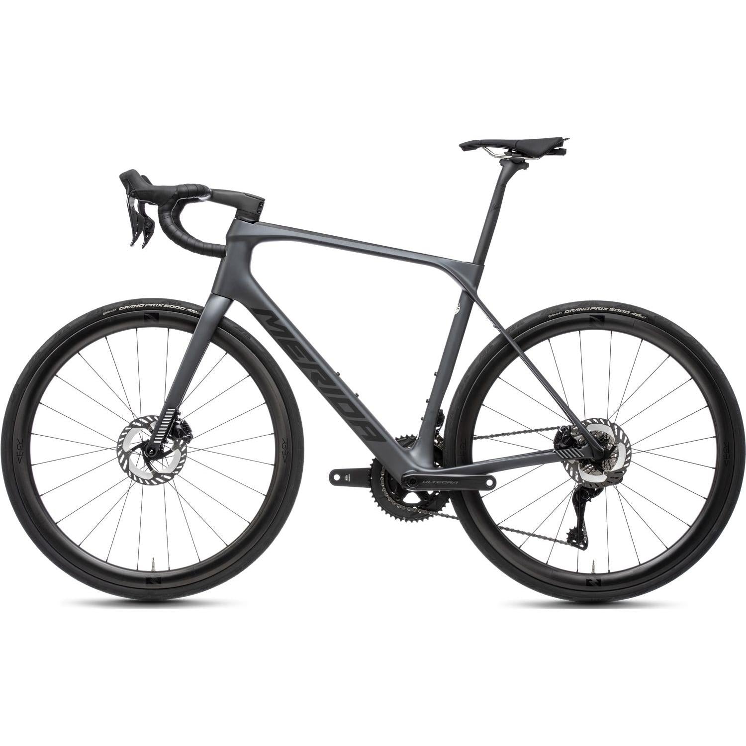 Merida Scultura Endurance 9000 Road Bike Silk Dark Silver/Black