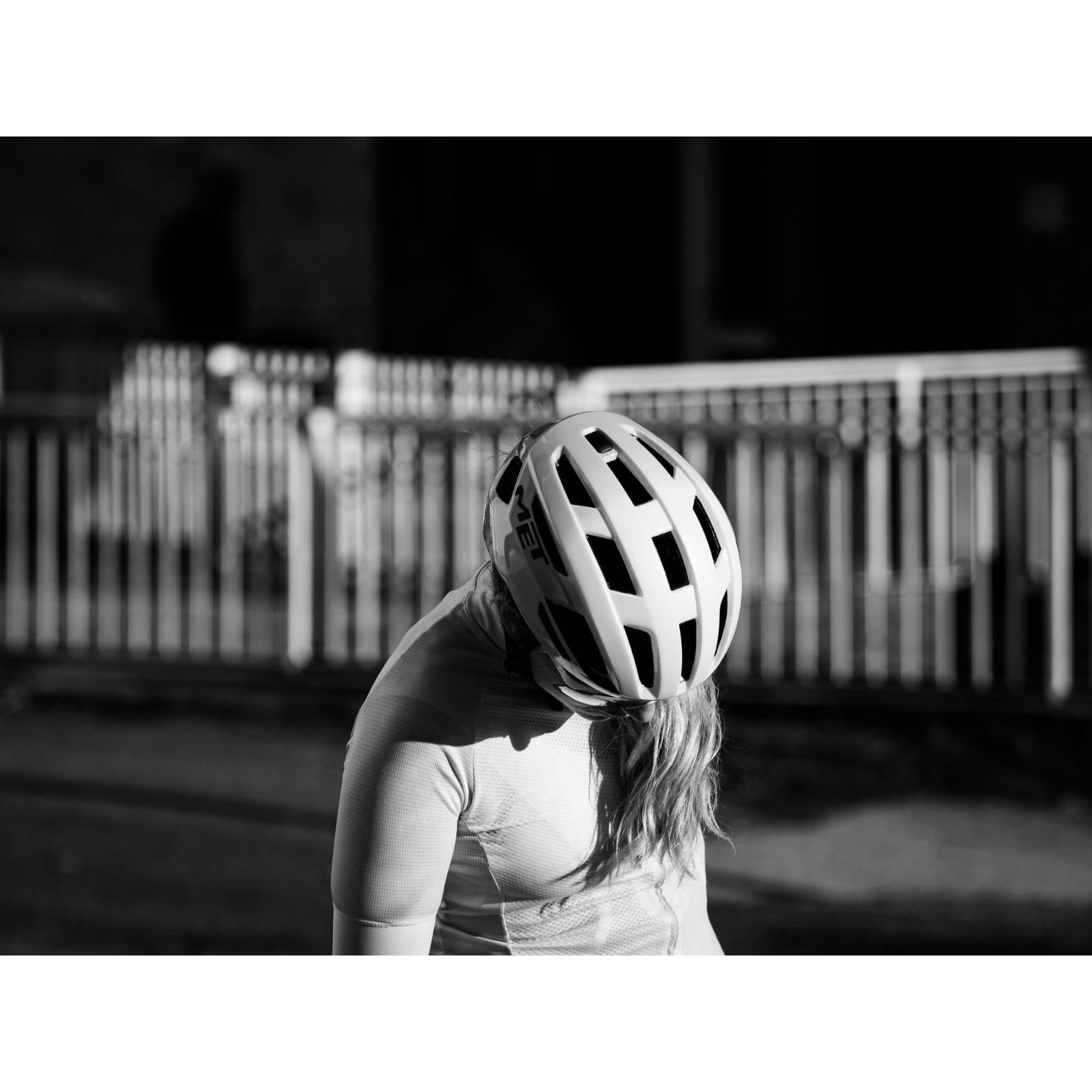 MET Vinci MIPS Road Helmet White