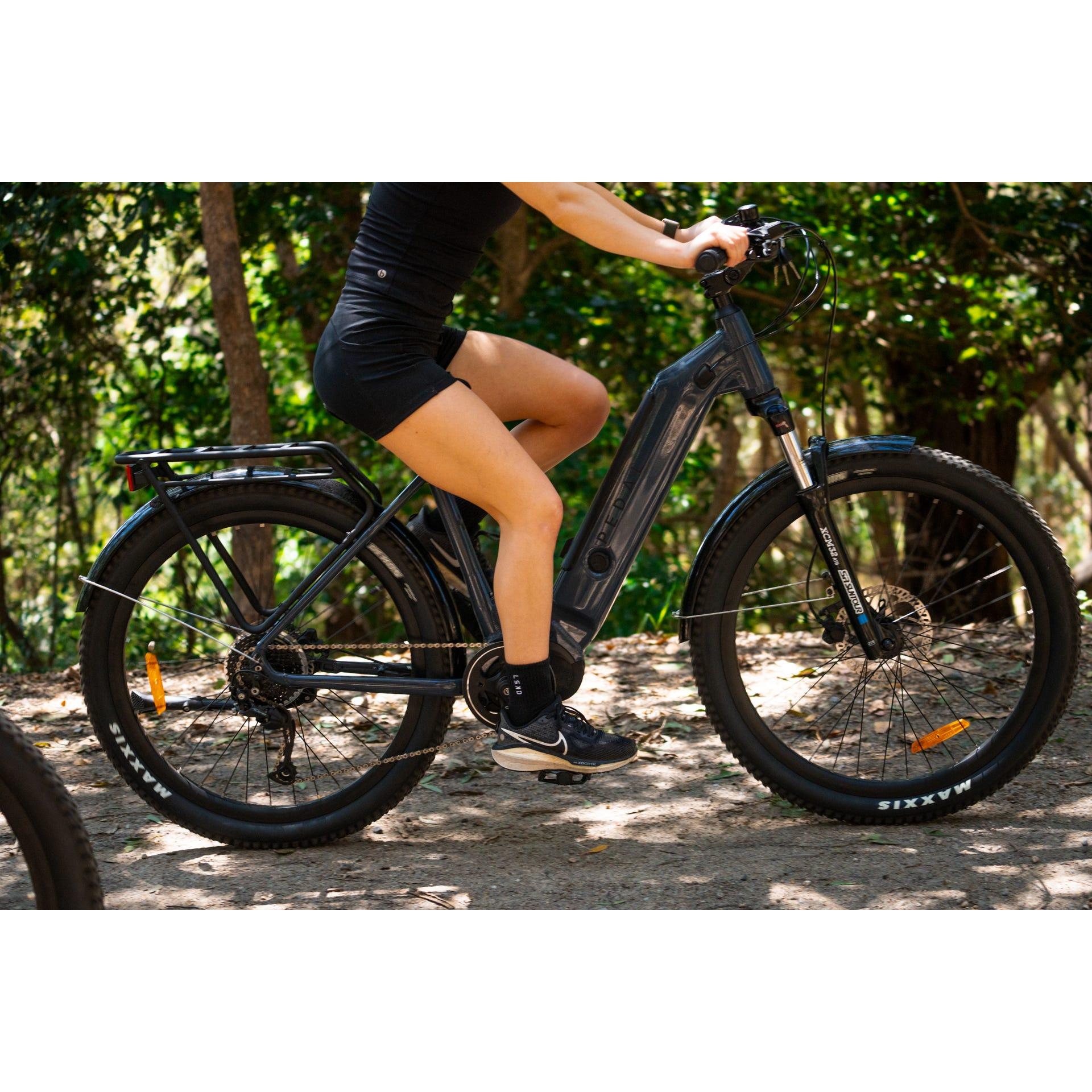 Pedal Lynx 3 ST Electric Hardtail Mountain Bike 468Wh Battery Dark Grey