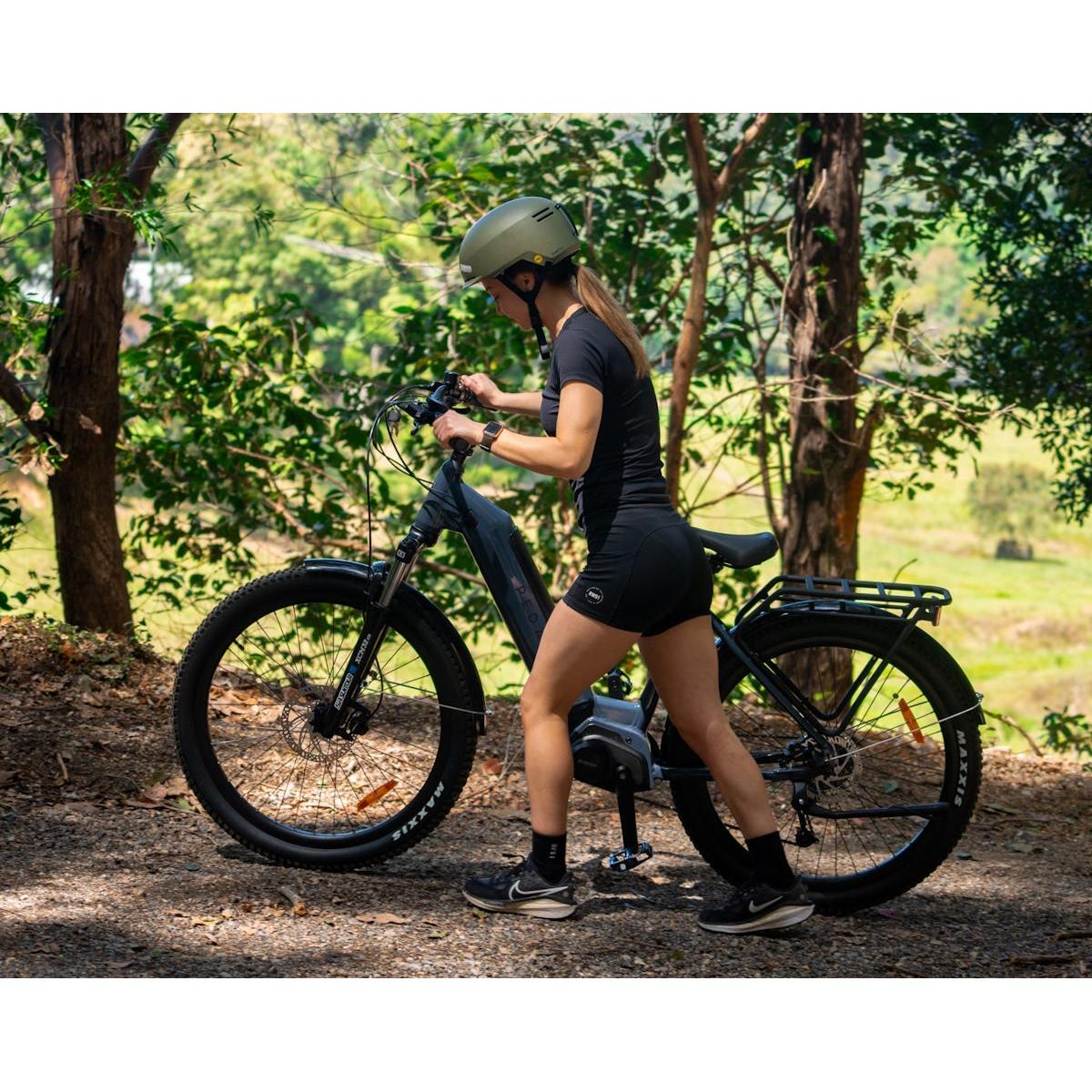 Pedal Lynx 3 ST Electric Hardtail Mountain Bike 468Wh Battery Dark Grey