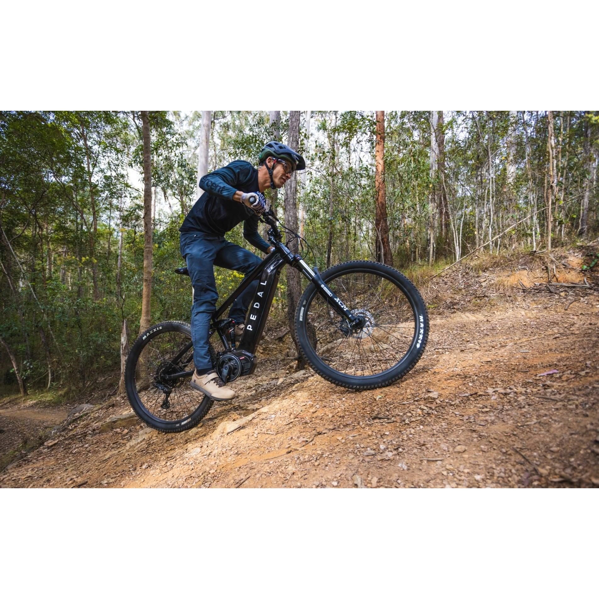 Pedal Titan 2 Electric Dual Suspension Mountain Bike Cosmic Black
